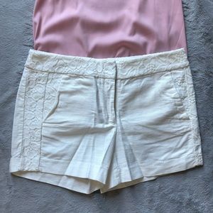 Loft off-white linen/cotton shorts with lace trim